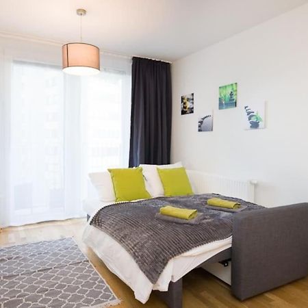 Premium City Apartment With Balcony! Free Garage Parking Included! Відень Екстер'єр фото
